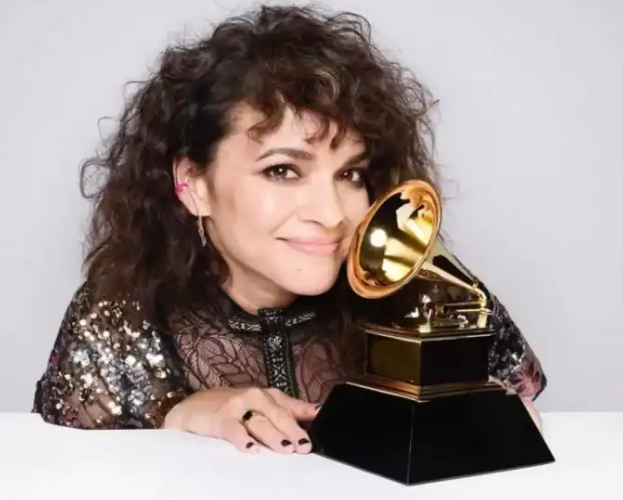 makna-dari-lagu-cherry-wine-norah-jones