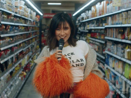 makna-lagu-every-summertime-niki